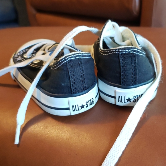 Converse Chuck Taylors - Picture 4 of 4